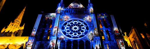 rose du portail sud - cathédrale de Chartres - Spectaculaires, Les Allumeurs d’images rose du portail sud - cathédrale de Chartres - Spectaculaires, Les Allumeurs d’images